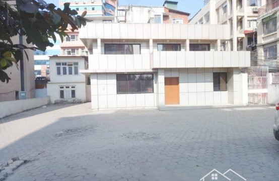 For Rent: a Commercial House with 32aana land in Hattisar